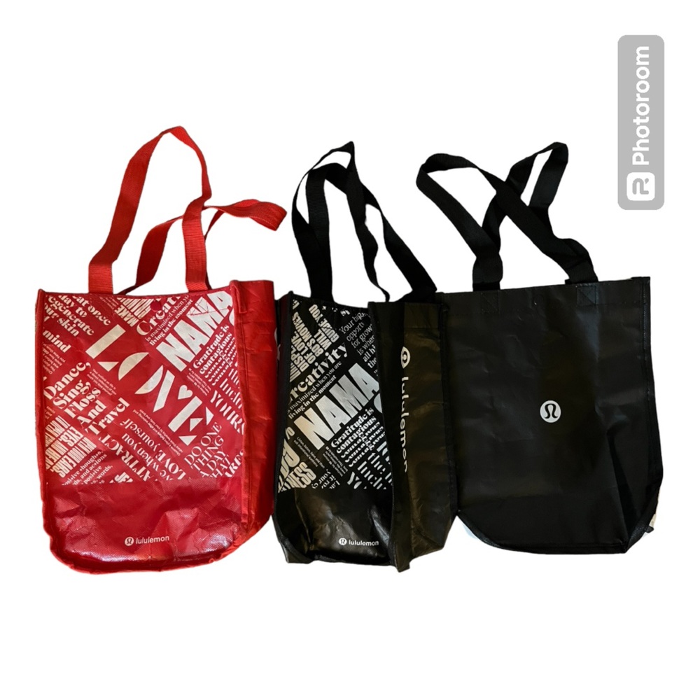 3 Lululemon reusable bags